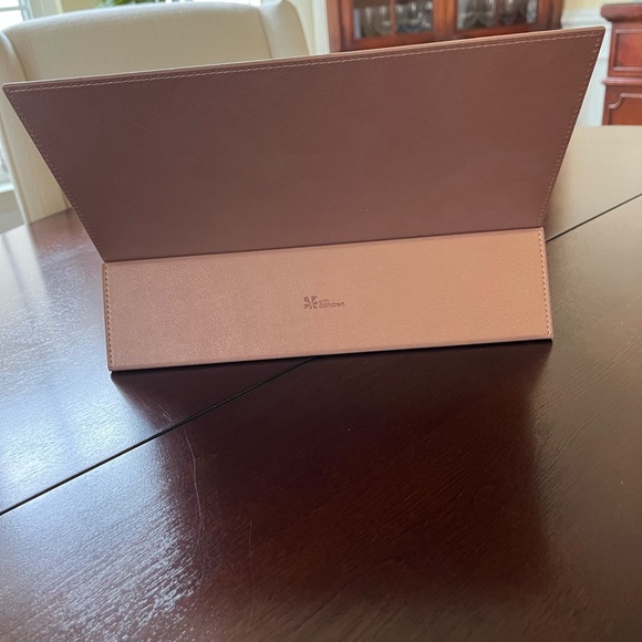 Erin Condren Bundle: vegan leather weekly planner, 3 Snap in Dashboards, pouch - Picture 4 of 16